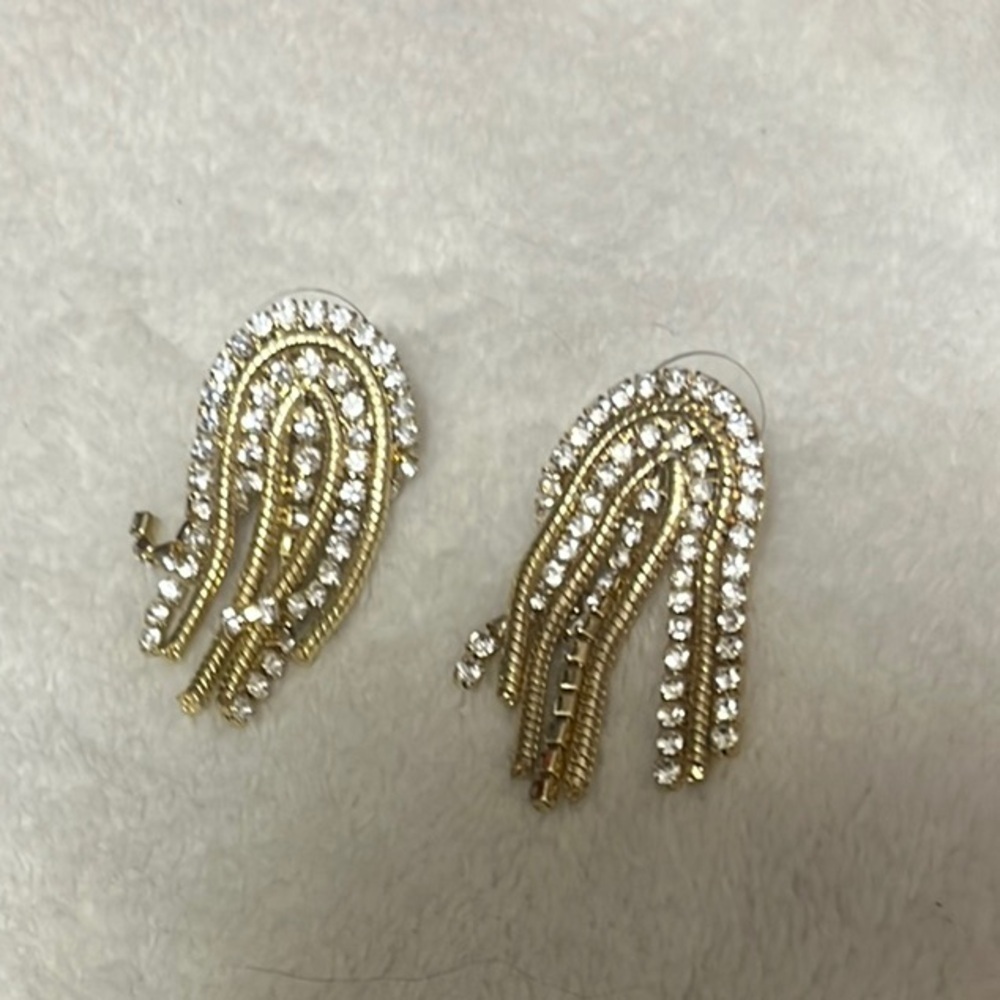 Elegant Gold and CZ  Women's chain swirl Earrings